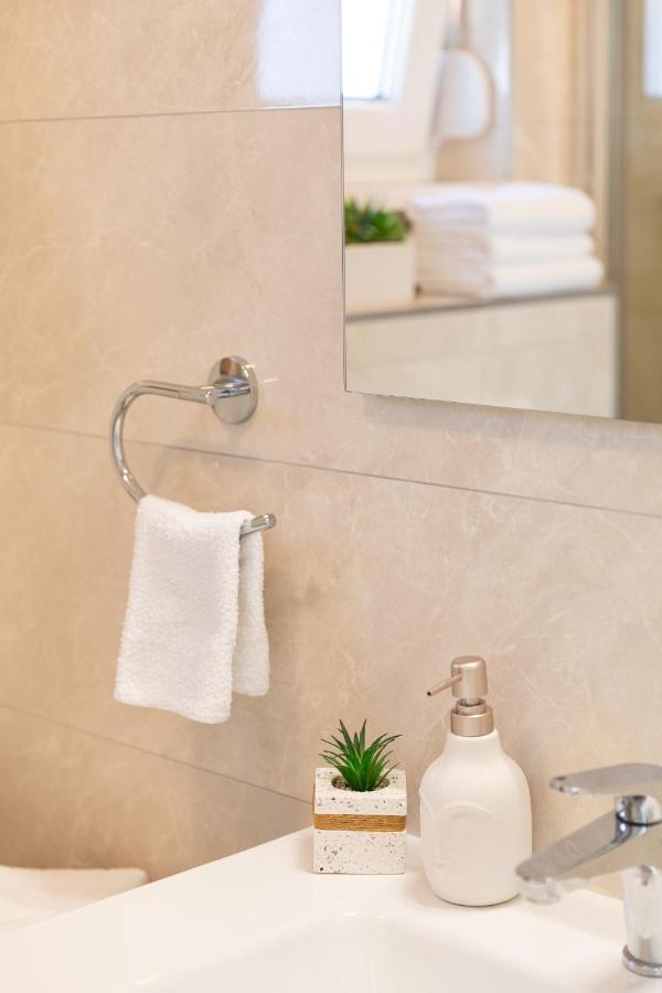 Sunny Island Apartment تروغير المظهر الخارجي الصورة