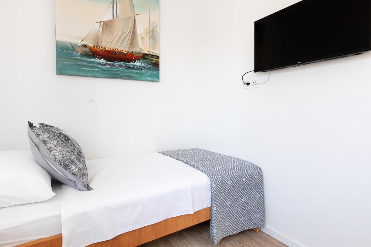 Sunny Island Apartment تروغير المظهر الخارجي الصورة